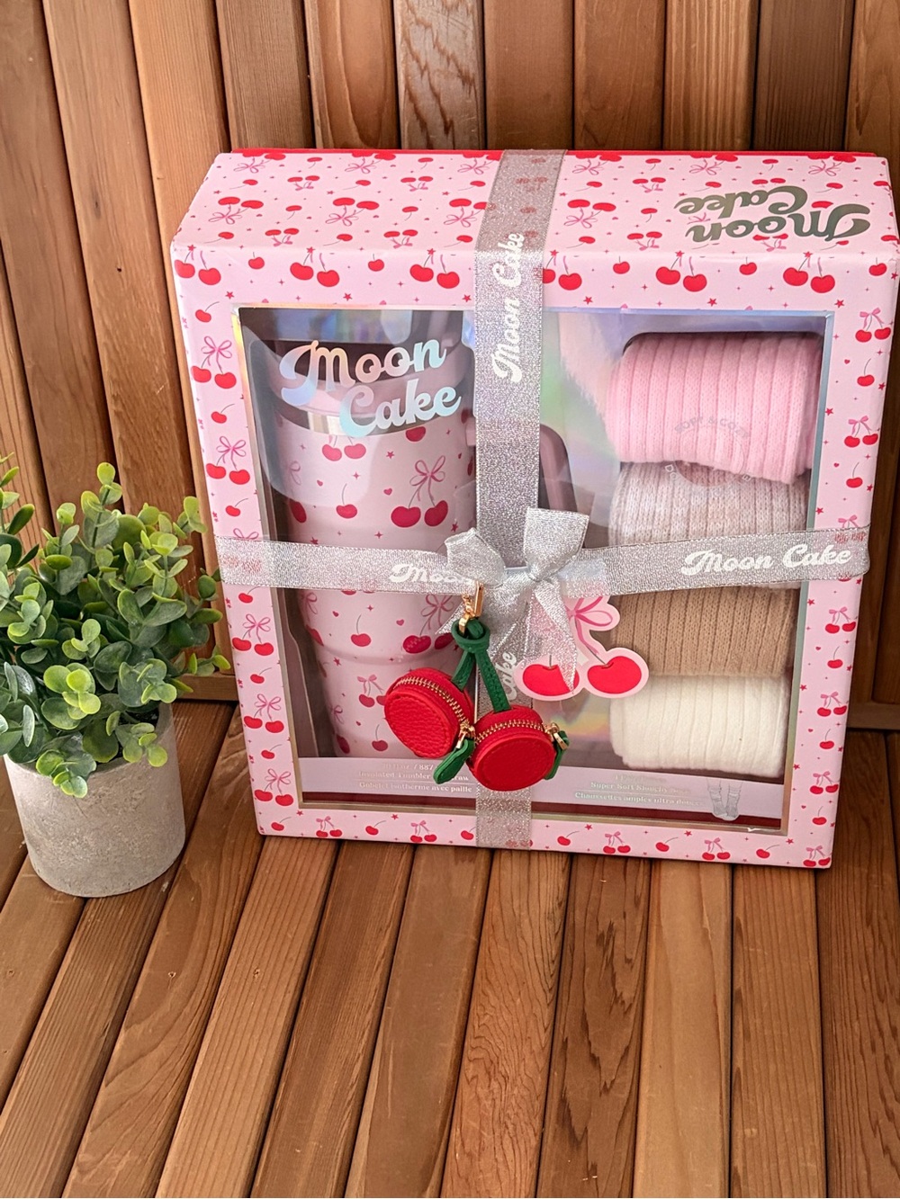 Moon Cake Cherry Tumbler Slouchy Socks Gift Set and Cherry Keychain - Picture 3 of 10